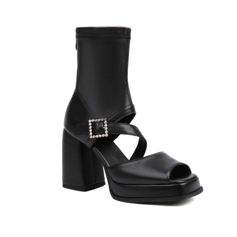Sandal Gladiator Wanita Desain - Street Fashion Plus Size ulasan dan harga