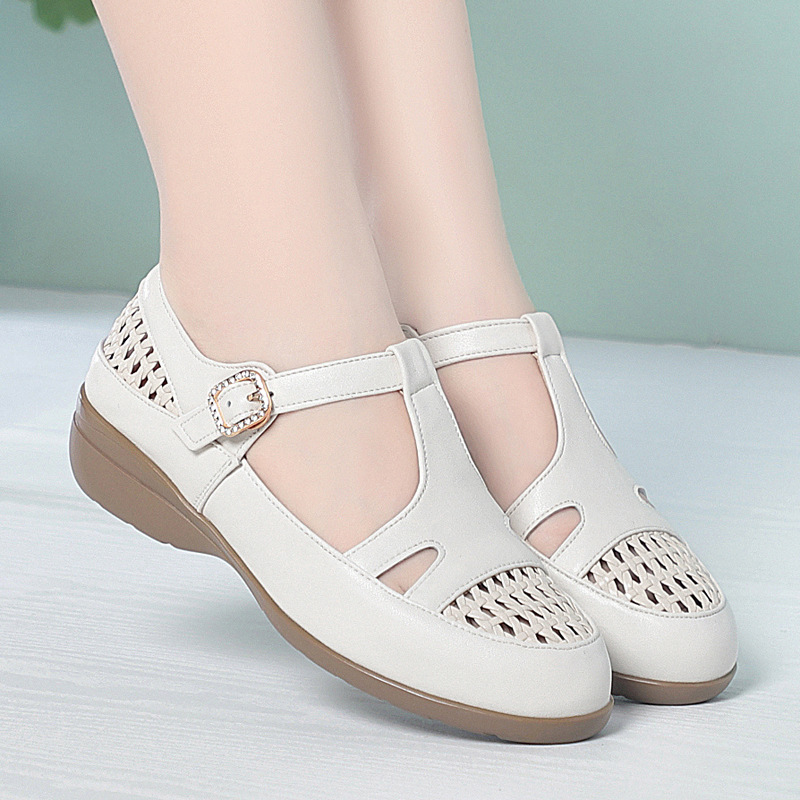 Sepatu Baru Ukuran Besar 34-43 - Street Fashion Plus Size ulasan dan harga