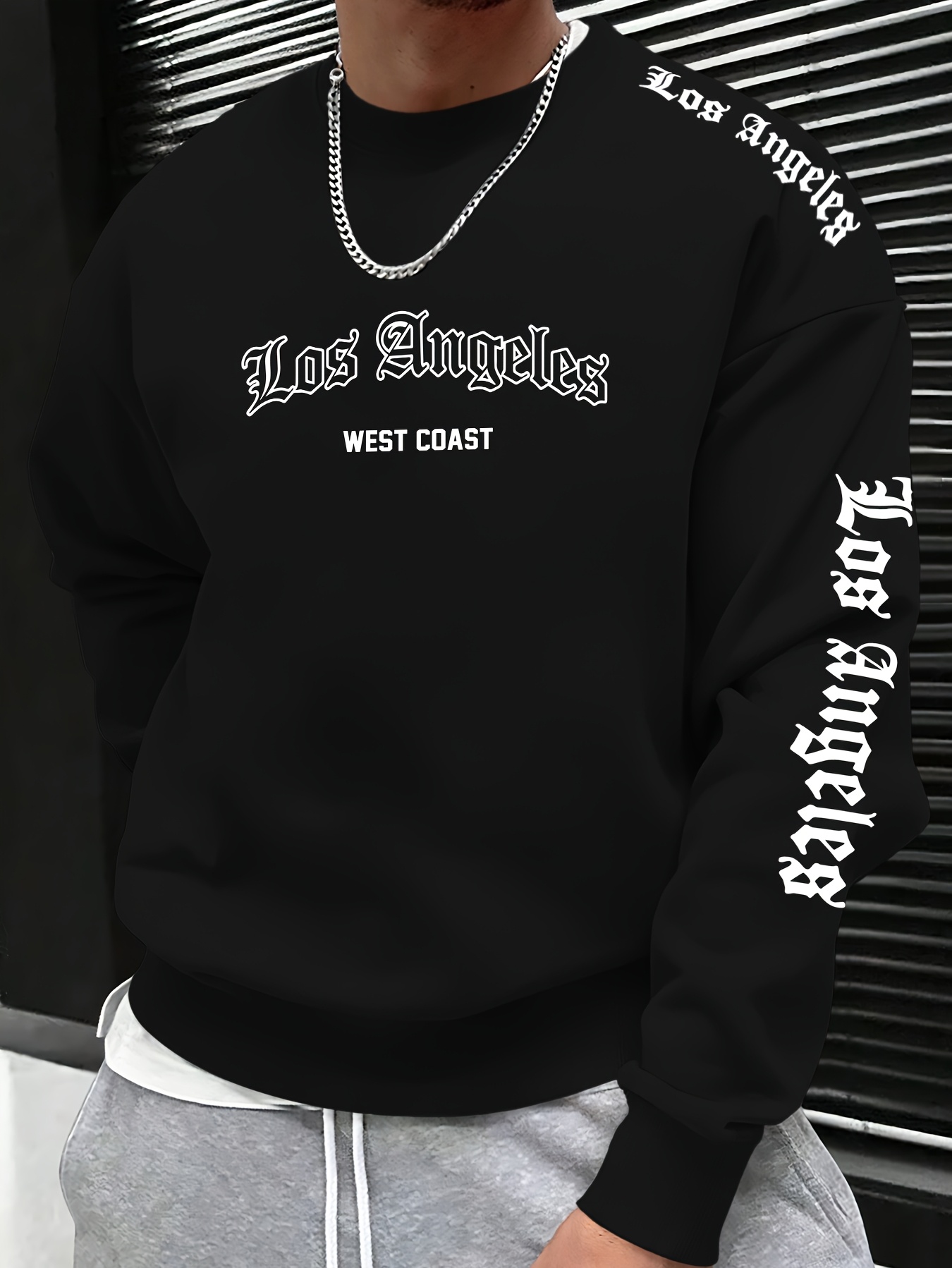 Sweatshirt Pria Leher Bulat de - Street Fashion Guys ulasan dan harga