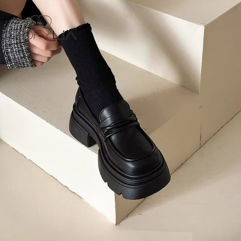 Sepatu Loafer Wanita Hitam den - Street Fashion Women ulasan dan harga